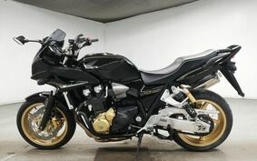 HONDA CB1300SB SUPER BOLDOR 2012 SC54