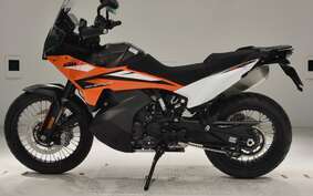 KTM 890 ADVENTURE	 2024