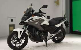 HONDA NC750X A 2020 RC90