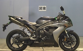 YAMAHA YZF-R1 2004 RN13