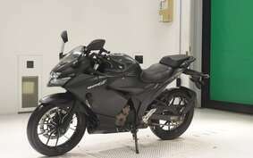 SUZUKI GIXXER 250 SF ED22B