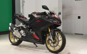 HONDA CBR250RR A MC51