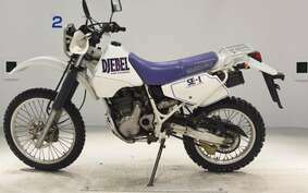 SUZUKI DJEBEL 250 SJ44A