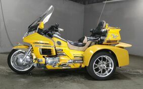 HONDA GL1500 GOLD WING TRIKE SE 1997 SC22