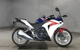 HONDA CBR250R MC41