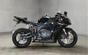 HONDA CBR1000RR 2006 SC57