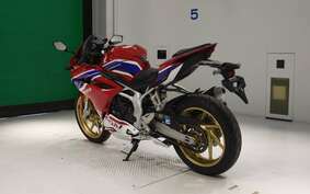 HONDA CBR250RR A MC51