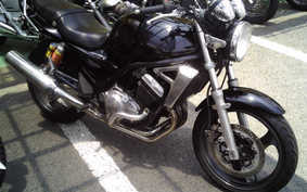 SUZUKI GSX250FX ZR250C