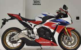 HONDA CBR1000RR SPECIAL EDITION 2015 SC59