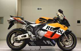 HONDA CBR1000RR 2005 SC57