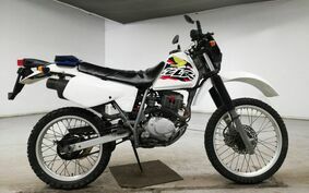 HONDA XLR125R JD16