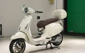 VESPA PRIMAVERA125