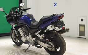 YAMAHA FZS1000 FAZER 2002 JYARN06