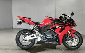 HONDA CBR1000RR 2006 SC57