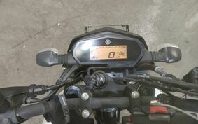 YAMAHA FZ25 RG42