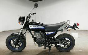 HONDA APE 50 D AC18