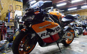 HONDA CBR1000RR 2005 SC57