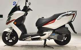 KYMCO G-DINK250I