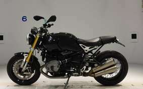 BMW R NINE T 2014