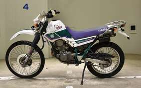 YAMAHA SEROW 225 W 4JG