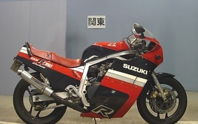 SUZUKI GSX-R750 1985 GR71F