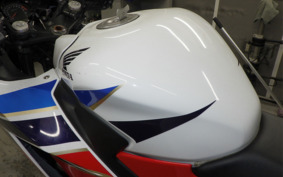 HONDA CBR250R A MC41