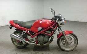 SUZUKI BANDIT 250 GJ74A