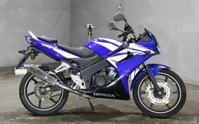 HONDA CBR125R JC34