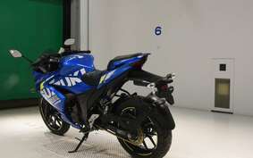 SUZUKI GIXXER 250 SF ED22B