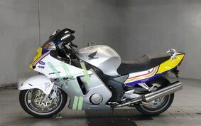 HONDA CBR1100XX 2001 SC35