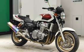 HONDA CB1300SF SUPER FOUR 2000 SC40