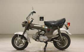 HONDA DAX 70 ST70