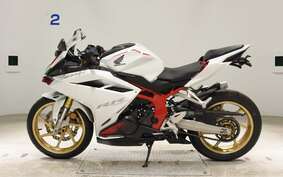 HONDA CBR250RR A MC51