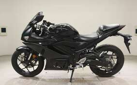 YAMAHA YZF-R25 A RG43J