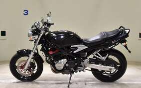 SUZUKI BANDIT 250 V Type GJ77A