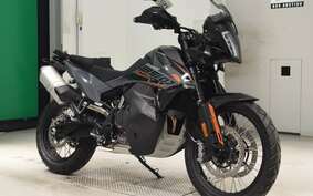 KTM 890 ADVENTURE	 2023 TS640