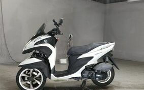 YAMAHA TRICITY 125 SE82J