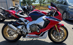 HONDA CBR1000RR 2018 SC77