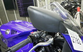 YAMAHA YZF-R7 2023 RM39J