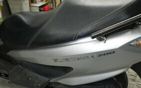 SUZUKI SKYWAVE 200 (Burgman 200) CH41A