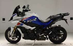 BMW S1000XR 2021