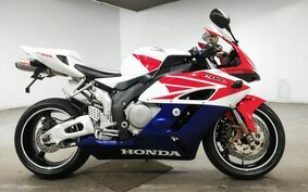 HONDA CBR1000RR 2004 SC57