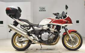 HONDA CB1300SB SUPER BOLDOR A 2005 SC54