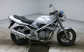 SUZUKI BANDIT 250 GJ77A