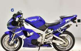 YAMAHA YZF-R1 1999 RN01