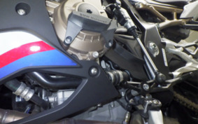 BMW S1000RR M PACKAGE 2021