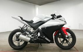 YAMAHA YZF-R125 RE06