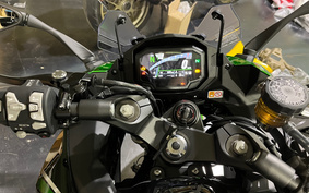 KAWASAKI NINJA 2022 ZXT20K