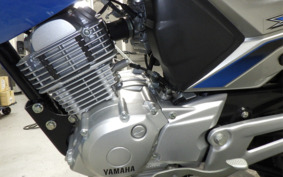 YAMAHA YBR125