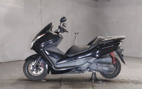 HONDA FORZA MF12